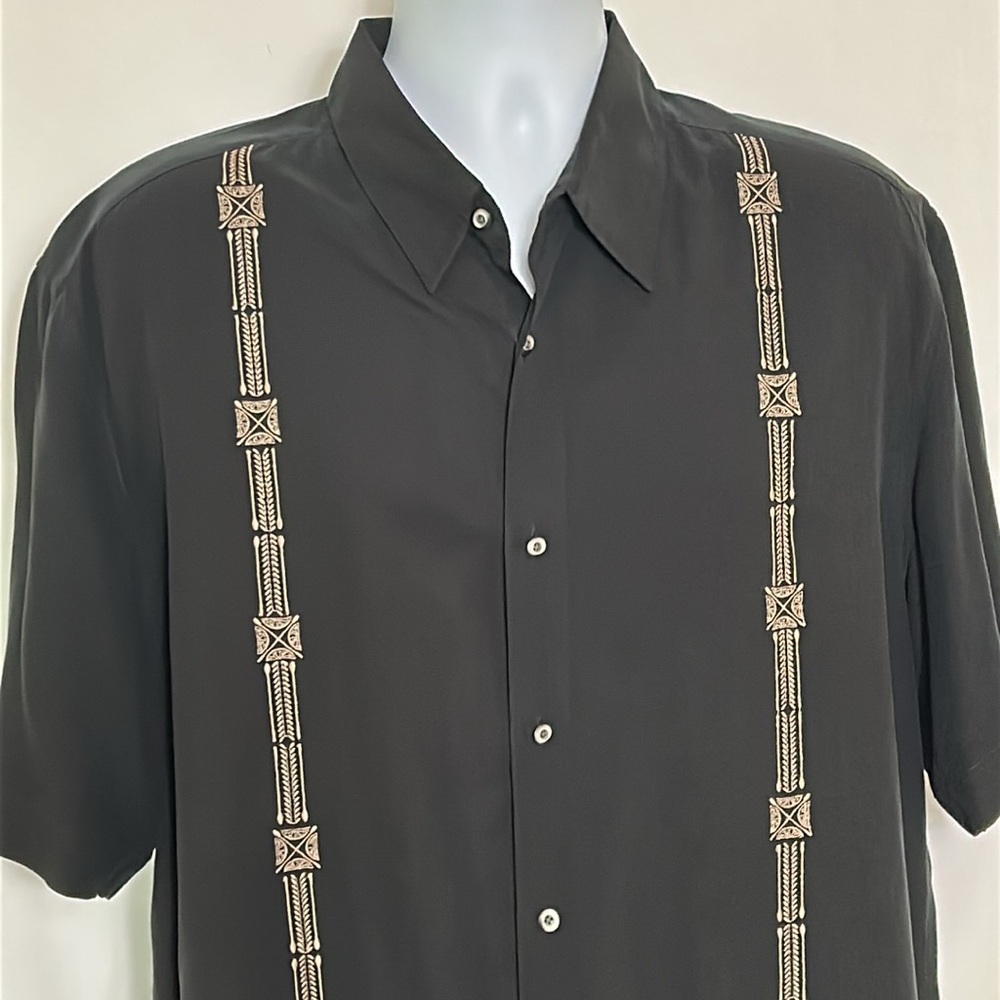 Axis LA Men's Size XL  Black Gold 100% Silk Short Sleeve Embroidered Shirt - Picture 2 of 9